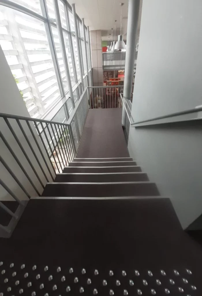 Spheres Couleurs Entreprise De Peinture Lorient Rev.sol 7 1